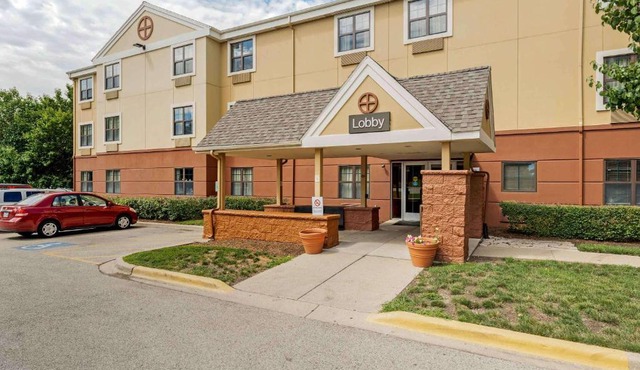 Extended Stay America Suites - Chicago - Gurnee