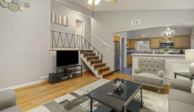 Extended Stay Glen Ellyn FHS Rental