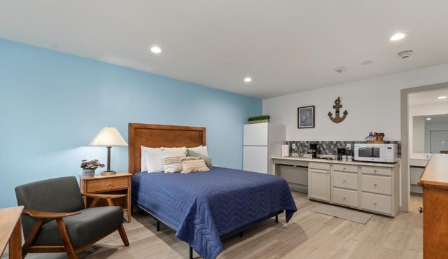 Extended Stay Gun Barrel City
