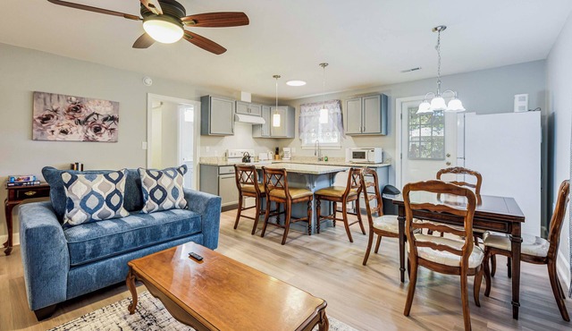 Extended Stay in Charleston! 5 Mi to Historic Dtwn
