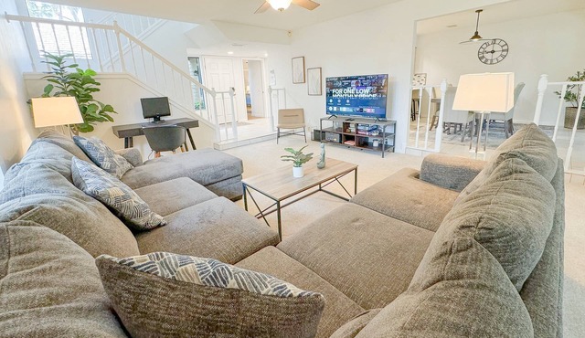 Extended Stay Retreat | Workspace & Sunroom |30-Night Minimum | Saddlebrook Resort Amenities