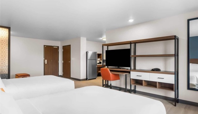 Extended Stay Suites | 2 Units | Cheyenne WY Central Location