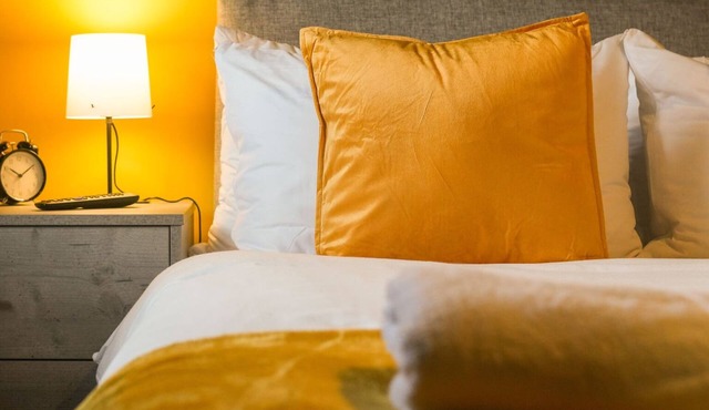 Extended Stays Welcome| Sleeps 11 | FREE Parking