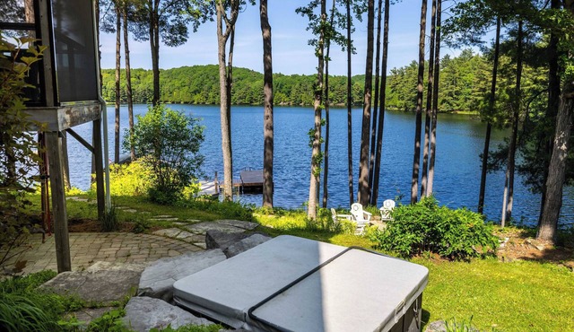 Extensive private luxury property - sleeps 25
