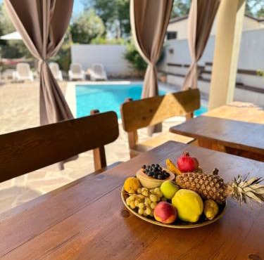 EXTRAORDINARY Amna Home with 4 bedroom and pool!