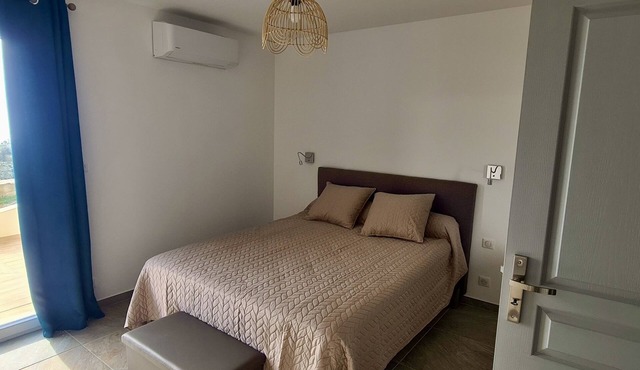 Extraordinary guest house on the road to Pozzo