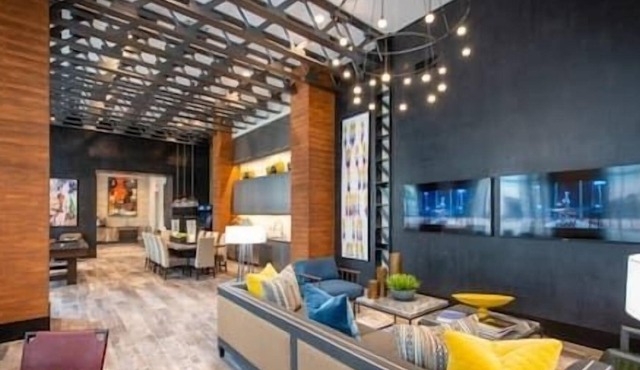 Extraordinary | Unique | Location| Luxury | Lounge