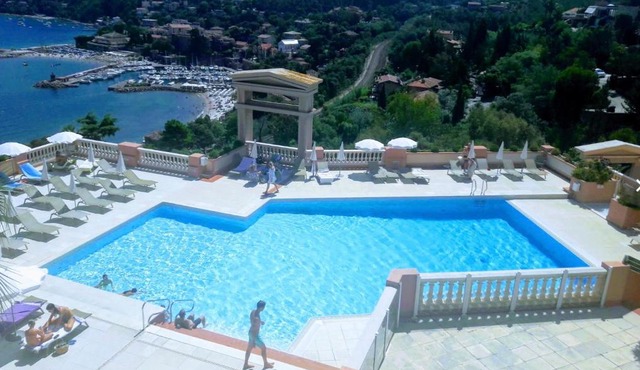 Extremely beautiful and charming apartment in a unforgettable location, recently renovated