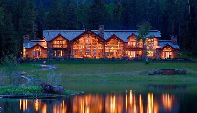 Extremely private Wilson sanctuary, 56 acres to explore