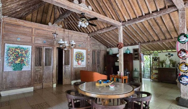 Eyang Residence Limasan Kebon Dalem