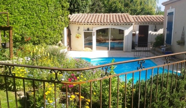 Eyguieres, charming little village at the gates of the Alpilles