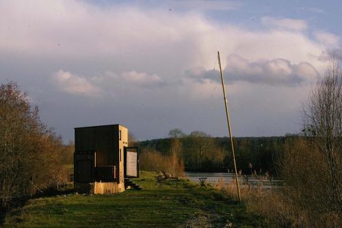 Ezy House 2 by Tiny Away