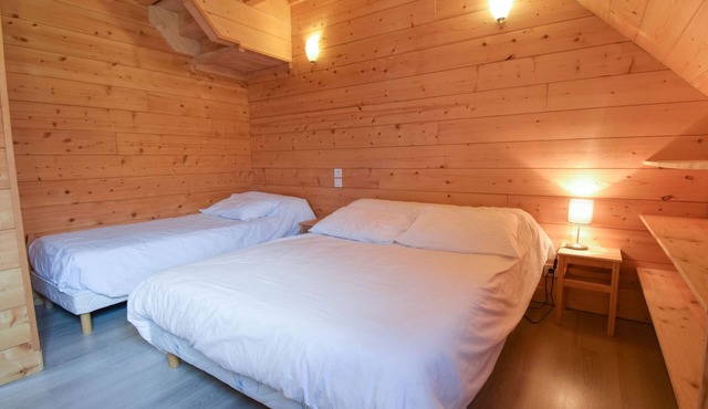 für 12 Personen in Luz Saint Sauveur by Interhome
