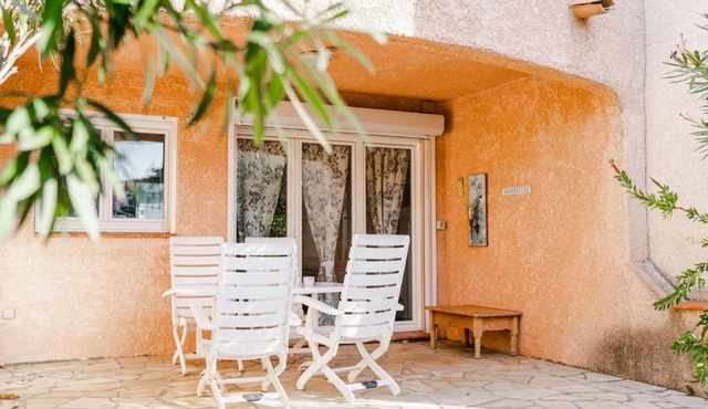 F 128 : Belle villa T3 avec grande terrasse et véranda