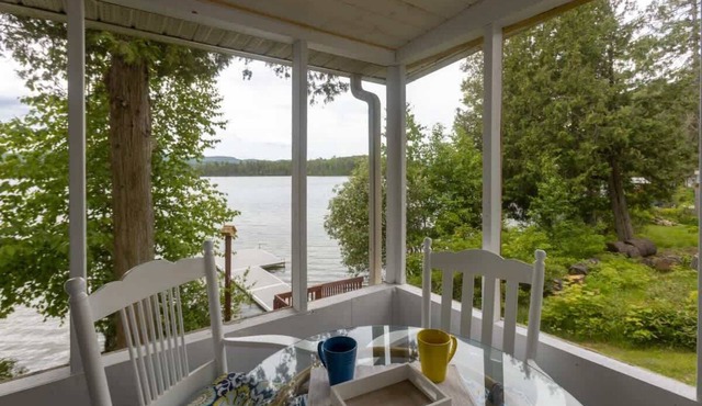Fully renovated cottage on Lac 31 milles