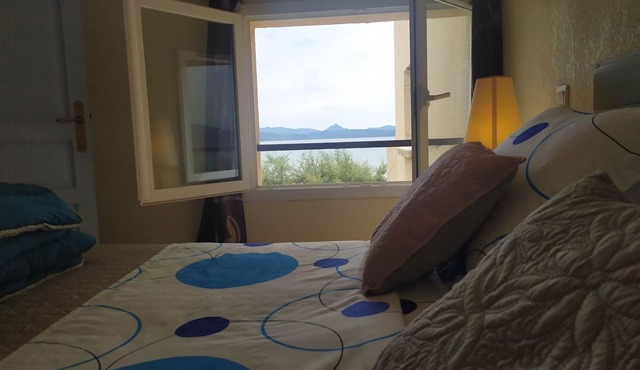 F2 apartments with panoramic sea views