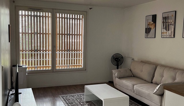 F2/chambre Salon