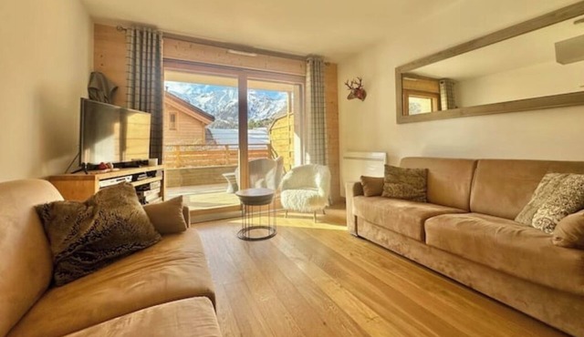 F2 de standing à Auron - South terrace, near center