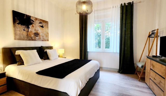 F2 Ground floor with garden center of Metz