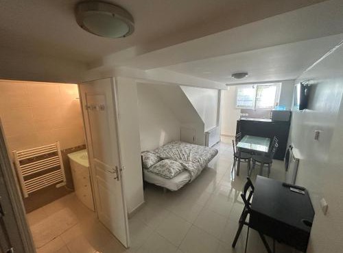 F2 situé entre Paris et EuroDisney proche de la ligne RER A à Bry-sur-Marne