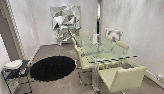 F3 à 15min des Champs-élysées