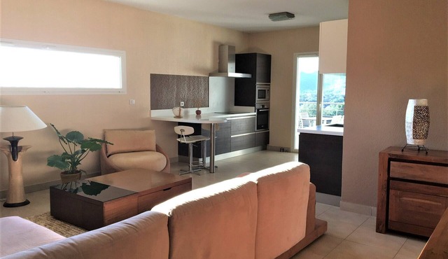 F3 apartment of standing 3 stars, near downtown Porto-Vecchio