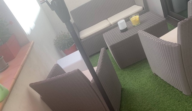 F3 ds private residences very quiet area with free parking and all this at 15