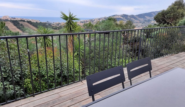 F5 Villa in Banyuls-sur-Mer with garden, air conditioning and parking