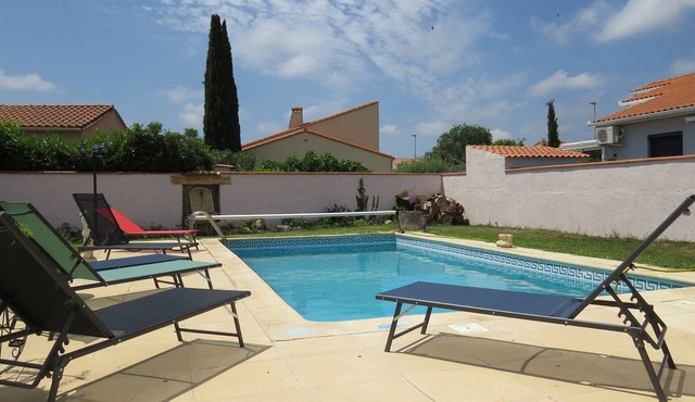 Family villa with private pool near beaches