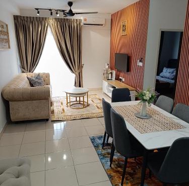 FA Homestay Alanis, Near KLIA