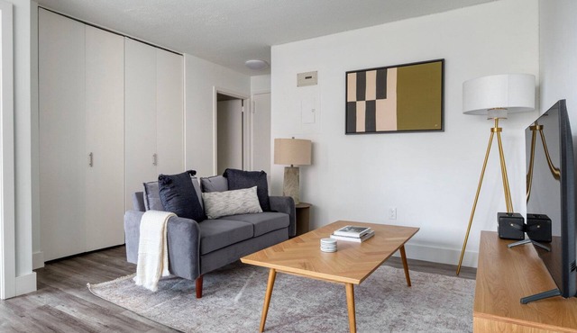 Fab Kips Bay 1BR w/Doorman & W/D, nr Hospitals, by Blueground