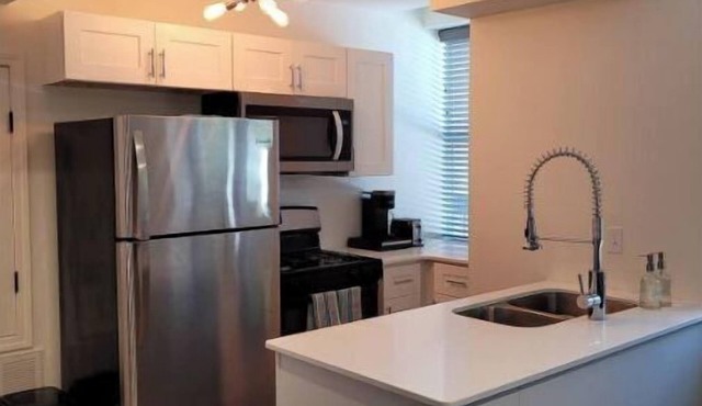 FAB Studio Near Capitol, Hospitals, & Fair Grounds