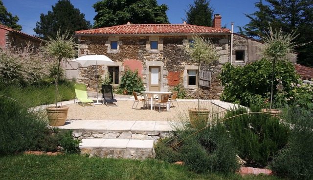 Fabulous character gite, recently renovated to a high standard
