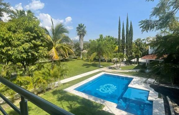 FABULOSO HOTEL CON 2 MAGNIFICAS ALBERCAS, a MINUTOS DE CUERNAVACA