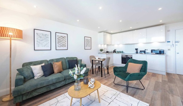 Fabulous 1 Bedroom Apartment in Gravesend Centre