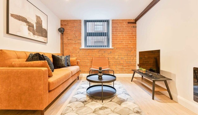 Fabulous 2 Bed Apartment in Burton-on-Trent