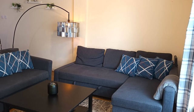 Fabulous, 2 bed apt, 10 mins from City Centre