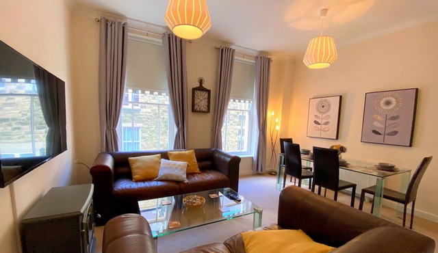 Fabulous 2 bed Ground floor apartment in former Convent, easy walk into Belper