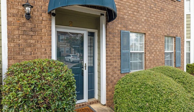 Fabulous 2-bedroom apartment in vibrant Huntsville