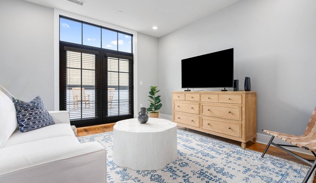 Fabulous 2 Bedroom Apartment in the Target Building - Downtown Auburn - 204