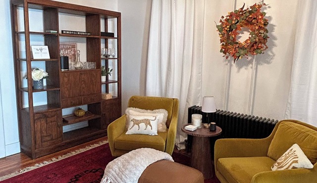 Fabulous 2-bedroom apartment in fantastic Schenectady NY with WiFi