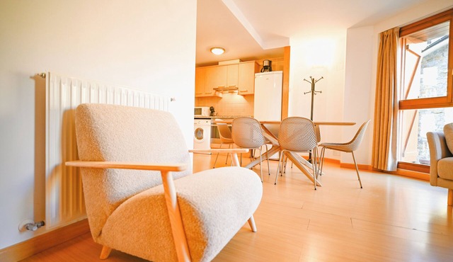 Fabulous 3-bedroom apartment in charming Soldeu for your getaway