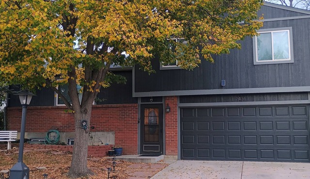 Fabulous 3-bedroom house with AC in peaceful Longmont, Colorado