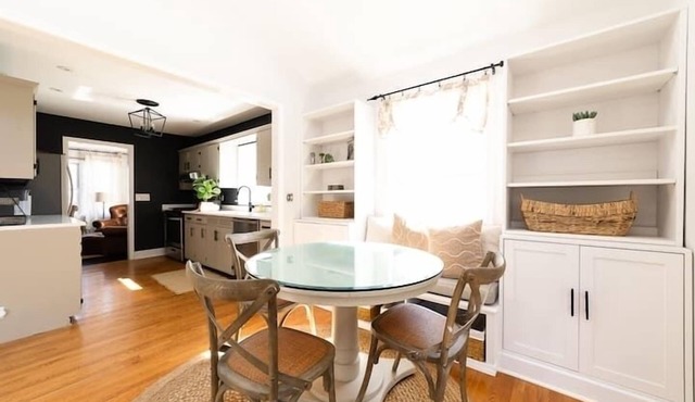 Fabulous 3-bedroom house with AC in charming Elgin