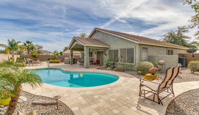 FABULOUS 3 Bedroom with a private backyard and heated pool!