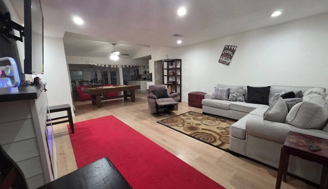 Fabulous 4-bedroom house with AC in Arlington