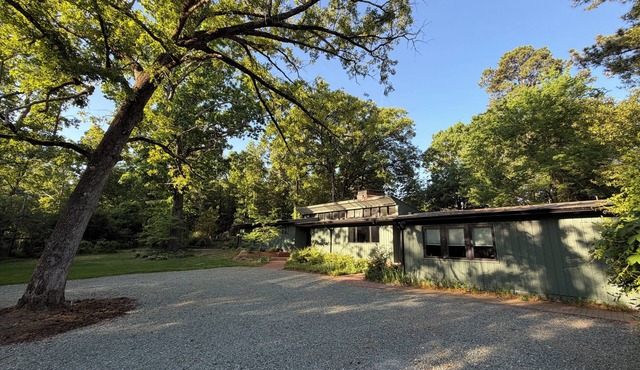 Fabulous 4-bedroom mid-century home in charming Chapel Hill, walkable to UNC