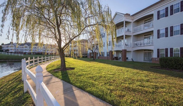 Fabulous 4 Bedroom Sleeps 16 Governor's Green
