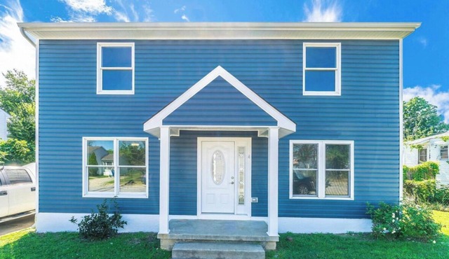 Fabulous 5-bedroom house with AC in charming Annapolis