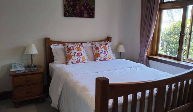 Fabulous 5-bedroom villa with WiFi in charming Westport